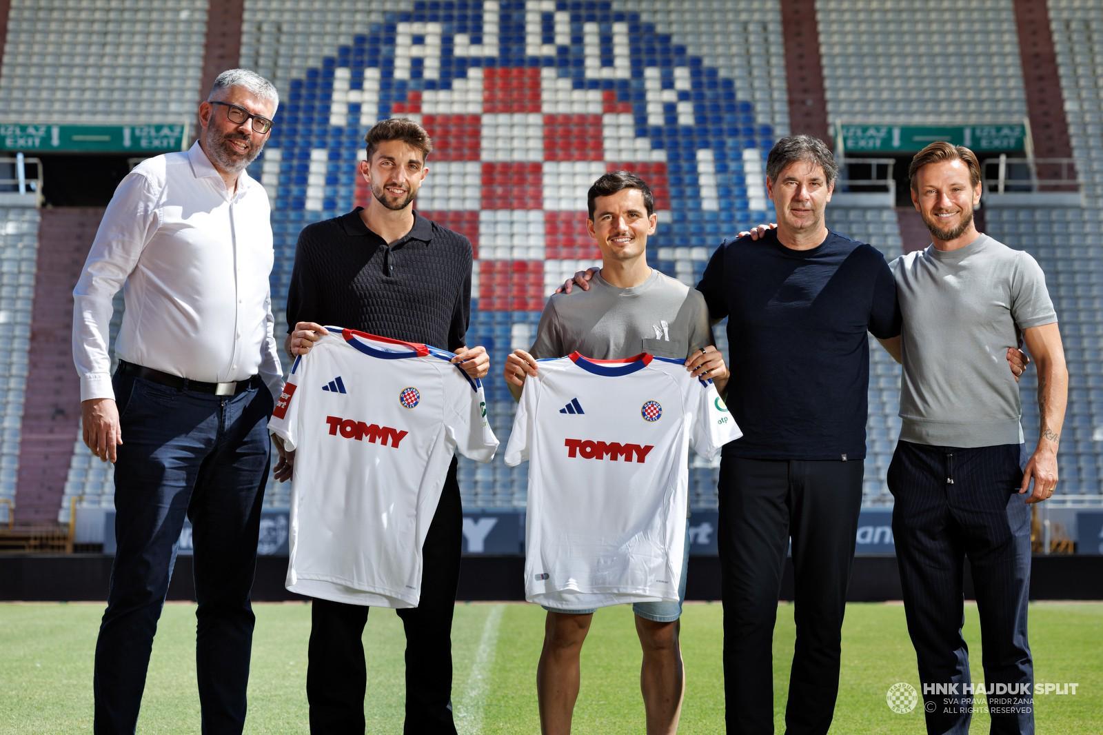 开云电竞官网-官方：吉利亚蒙加盟哈伊杜克，此前球员与瓦伦西亚协商解约